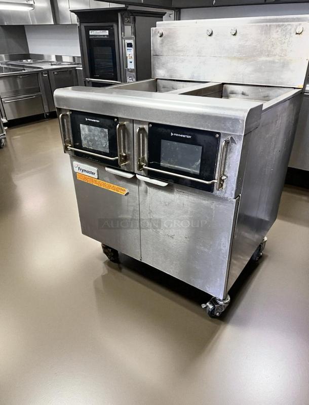 Frymaster 2FQG30UQZQTTZZNG 2-bay gas fryer in excellent condition, natural gas, fully tested and working, stainless steel.