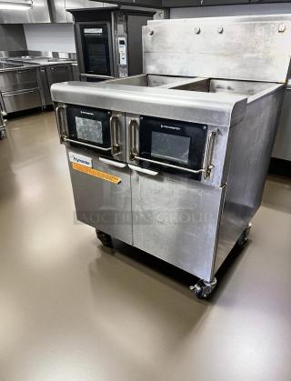 Frymaster 2FQG30UQZQTTZZNG 2-bay gas fryer in excellent condition, natural gas, fully tested and working, stainless steel.