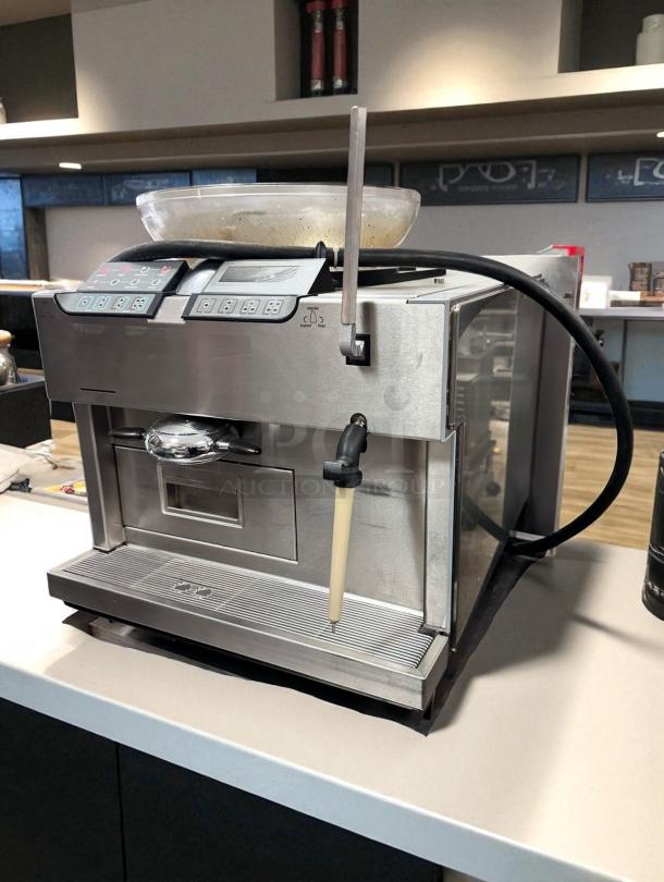 Rancilio Egro One Touch espresso machine, fully automatic bean-to-cup, in excellent condition, fully tested and working.