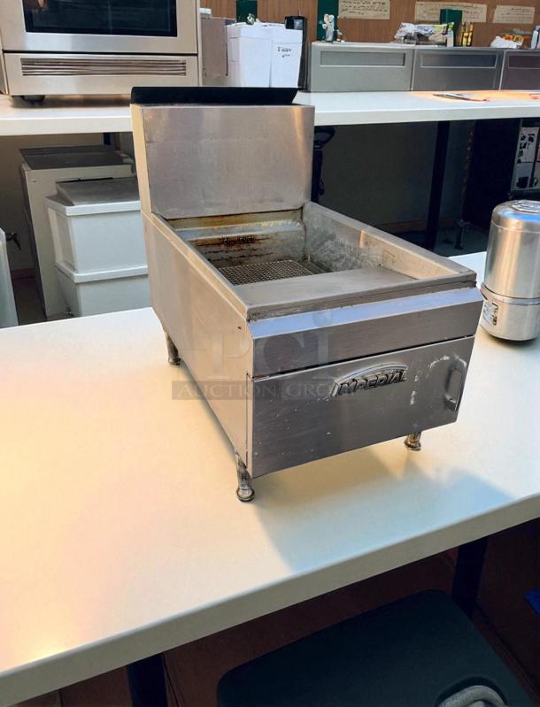 Imperial IFS-25 stainless steel gas fryer, 65,000 BTU, natural gas, excellent condition, fully tested, working.