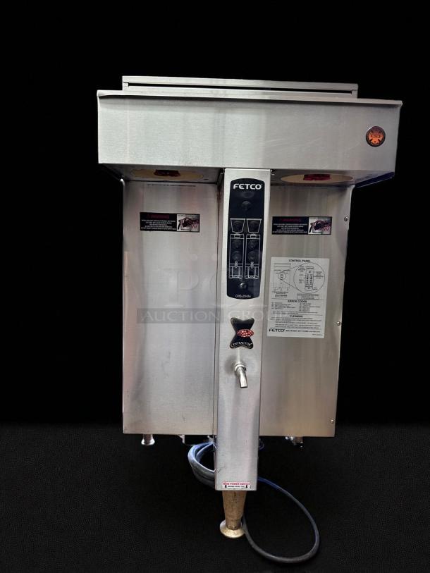 FETCO CBS-2042e twin station commercial coffee brewer, 240V, stainless steel, fully tested, excellent condition, operational.