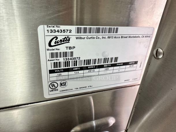 Wilbur Curtis TBP iced tea brewer in excellent condition. 120V, 1650W. UL and NSF listed; fully tested and working. Serial No: 13343572.