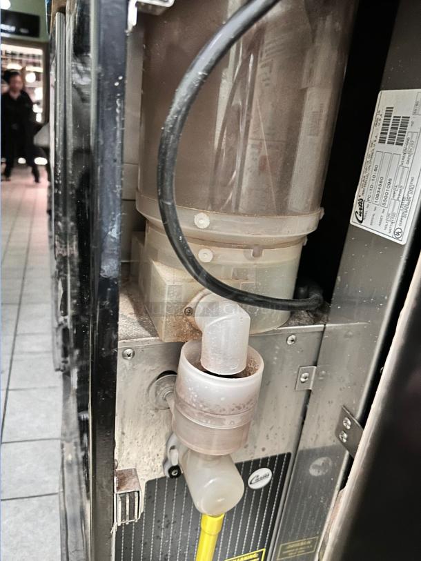 Curtis PC-1D-10 hot chocolate/cappuccino dispenser, excellent condition, 120V. Visible label confirms model and specs.