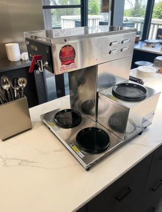 Awesome Condition – Curtis ALP3GTR12A000 – 3-Burner Automatic Coffee Brewer – 120V – Fully Tested & Working! - Item #1196050
