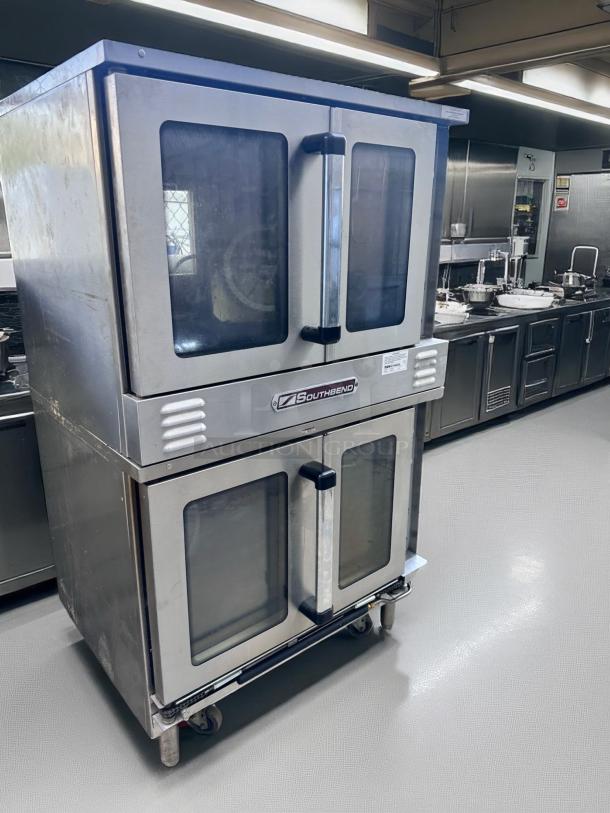 Southbend KLG.S/27SC double-stack natural gas convection ovens, excellent condition, fully tested and working.