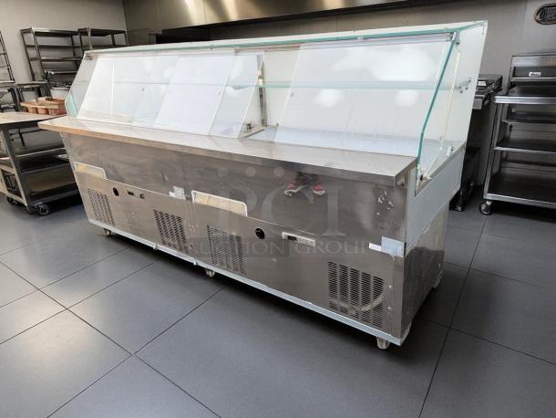 Oscartek ROSAR4RV130 3-Door Refrigerated Display Case with glass canopy. Excellent condition, 120V, fully tested, stainless steel.