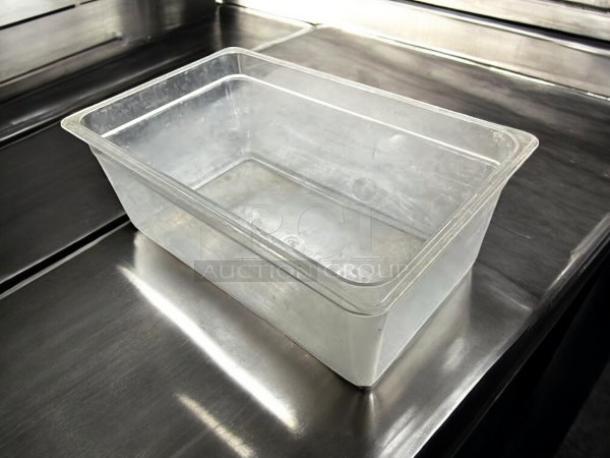 Cambro 18CW135 Camwear® food pan, full size, clear polycarbonate, 8" deep, excellent condition, fully tested.
