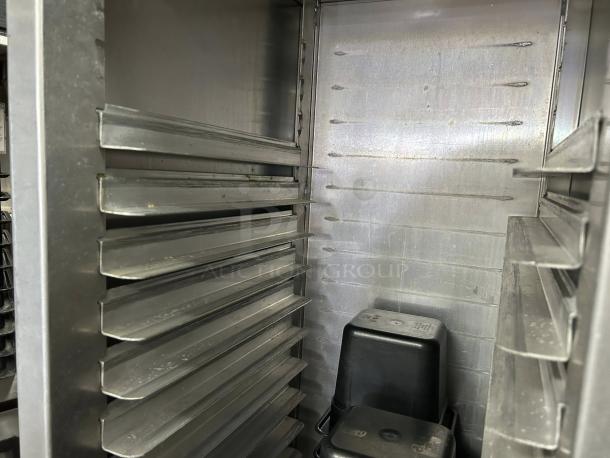 Lockwood CA60-RR25-C Retarder Cabinet, one-section, reach-in, with multiple interior shelf rails, used condition.