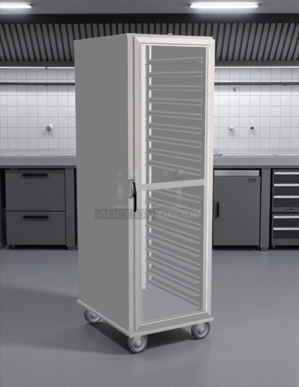 Lockwood CA72-RR18-CD-R clear door display cabinet, 18 pan capacity, rolling wheels, sturdy and reliable condition.