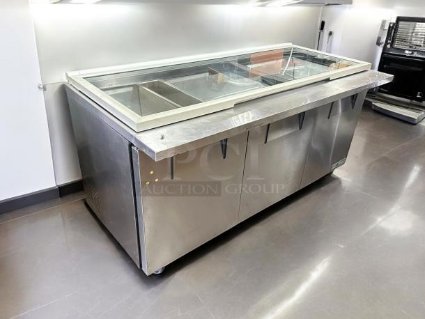 True Model TSSU-72-30M-B-ST-FGLID-HC sandwich prep cooler, stainless steel, glass lid, three sections, tested working condition.
