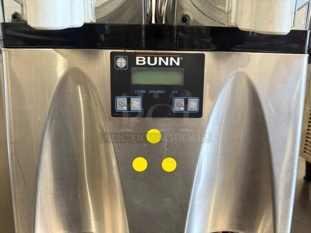 BUNN 34000.0080 ULTRA-2 Frozen Beverage System, dual hoppers, silver, tested and working. Control panel visible.