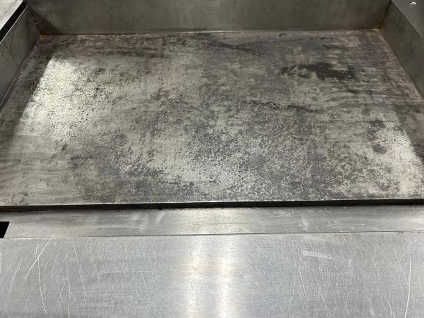 American Range ARMG-36-24 gas griddle with 36" countertop, 1" thick plate. Tested, working, in used condition.