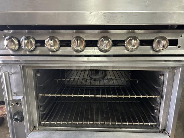 Titan™ Heavy Duty Gas Range Charbroiler by Jade Range, model JTRH-30B. Features 6 control knobs, open grill, great condition.
