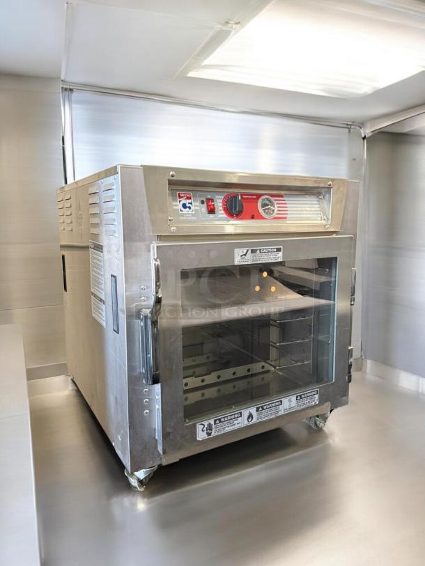 Metro C563L-SFC-L C5 6 Series heated holding cabinet with clear doors, under counter design, tested and working condition.