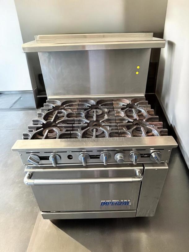 Imperial Range IR-6NG Pro Series 36" natural gas burner with standard oven, stainless steel, six burners, tested and working.