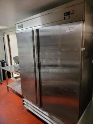 Avantco 2-Door Commercial Reach-In Refrigerator, model 178CFD2RR, stainless steel, for restaurant use, excellent condition.