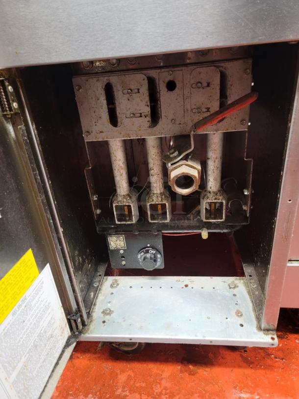 Frymaster commercial gas deep fryer model 1ESG35T0ZN0ZZPG, Energy Star certified, interior view, used condition.