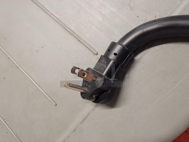 Power cord for Metro C5 3 Series Heated Holding Cabinet, essential for maintaining food temperature in commercial settings.