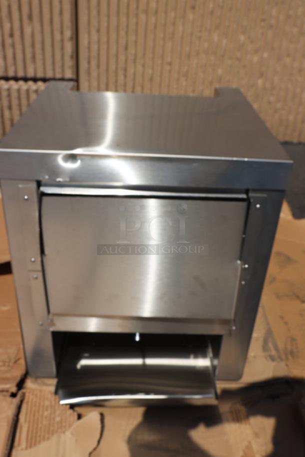 BRAND NEW SCRATCH & DENT Vollrath JT4HC dual conveyor toaster, stainless steel, minor surface marks, high-capacity model.