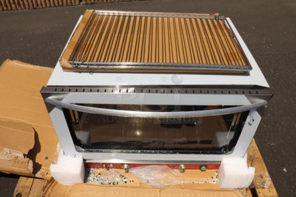 Brand new Avantco CO-46M convection oven, 208/240V, 3,500/4,600W, with moisture injection. Scratch & dent condition.