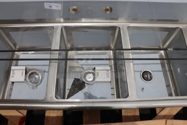 Regency 88" 16-gauge stainless steel 3-compartment commercial sink with 2 drainboards; Model 600S31620218; minor scratches and dents.