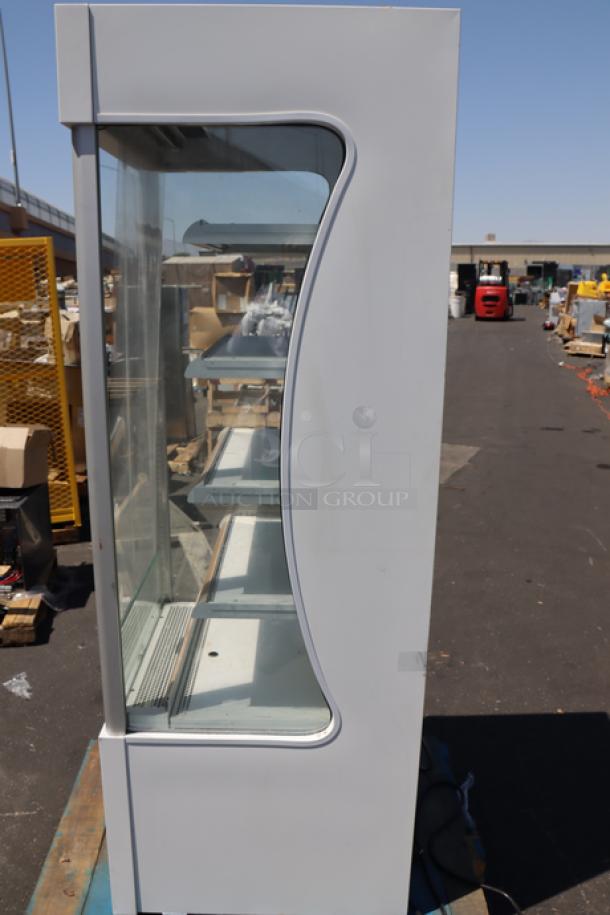 Avantco WVAC-28HC 28" white refrigerated air curtain merchandiser, new scratch-n-dent, 115 volts, 12.2 amps, 1,403 watts.