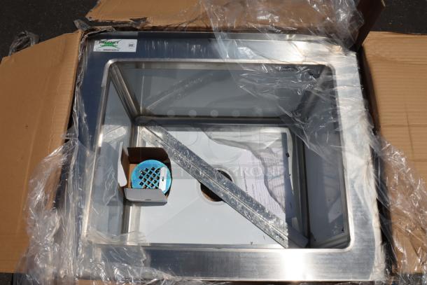 Brand new Regency 600SM162012 25" one compartment stainless steel mop sink. Packaging damaged; may have minor scratches/dents.
