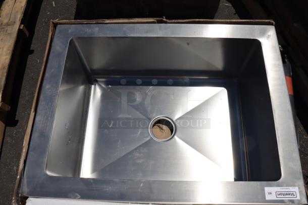 Steelton 522MS202812 stainless steel mop sink, 28"x20"x12", 16 gauge, minor scratches and dents, original box damaged.