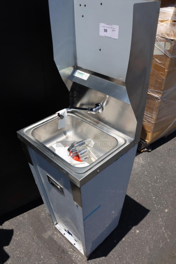Brand new Regency 600HS17FPB hands-free hand sink with pedestal base. Minor scratches, boxed, stainless steel finish.