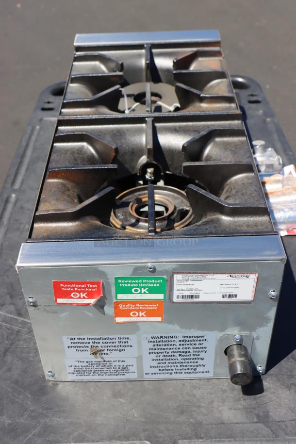 Brand new Avantco Chef Series CAG-R-2-12 gas range, 12", 2 burners, 50,000 BTU, scratch-n-dent condition, serial no. 1150880000006.