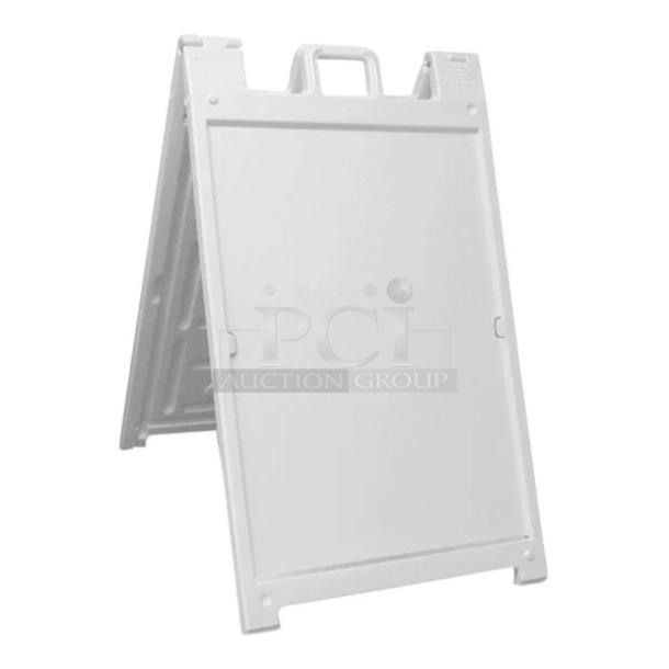 HIGH QUALITY!  Plasticade Signicade Deluxe 24" x 36" White Message Board 140-W - Image 1 of 2