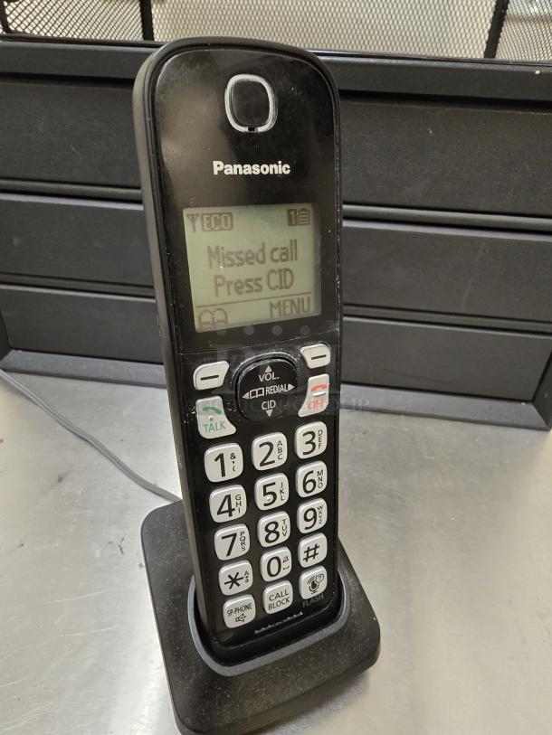 Panasonic Cordless Phones - (2) With Standard Bases, (1) With Answering Machine Base. All in Working Order. 3x Your bid. - Image 1 of 1