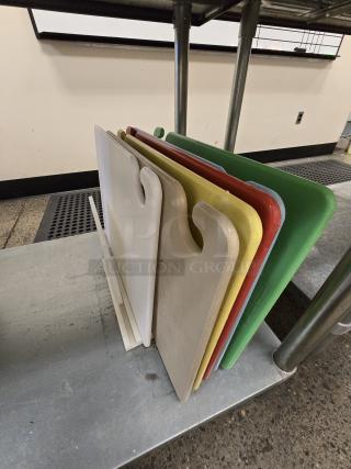 6 Cutting Boards Plus Holder. 6x Your Bid