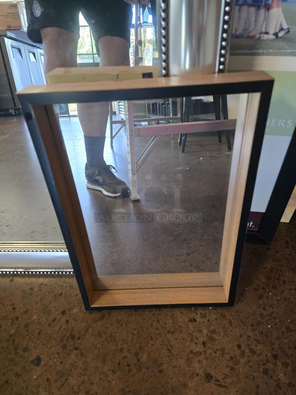 Small Decorative Mirror. - Image 1 of 1