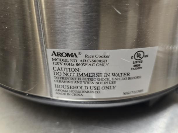 OUTSTANDING! Aroma Housewares Professional Plus Arc-5000Sb 20 Cup (Cooked) Digital Rice Cooker, Food Steamer, Slow Cooker, Stainless Exterior/Nonstick Pot, Silver, Black, 10-Cup Uncooked/20-Cup Cooked/4Qt. WORKS PERFECT! - Image 2 of 2