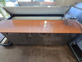 LIKE NEW!! True TSSU-72-18 72 3/8" 3 Door Refrigerated Sandwich Prep Table, 115 Volts	7.2 Amps	1 Phase. IN PERFECT WORKING ORDER! S/N: 3657137