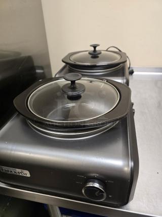 Crock-Pot SCCPMD2-CH connectable slow cooker, 2qt capacity, adjustable settings, in working order, stackable design.