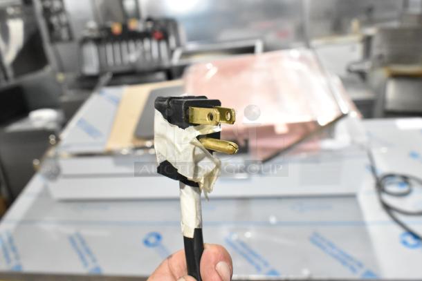 BRAND NEW SCRATCH AND DENT! Beverage Air WTFD60AHC-4 Stainless Steel Commercial 4 Drawer Work Top Freezer on Commercial Casters. 115 Volts, 1 Phase. - Image 8 of 8