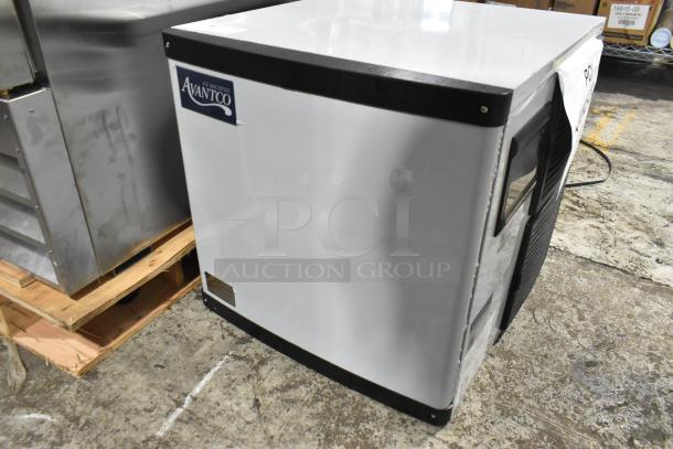 BRAND NEW SCRATCH AND DENT! 2025 Avantco 194MCH322A Stainless Steel Modular Half Cube Ice Machine - 350 lb. 115 Volts, 1 Phase. - Image 1 of 11