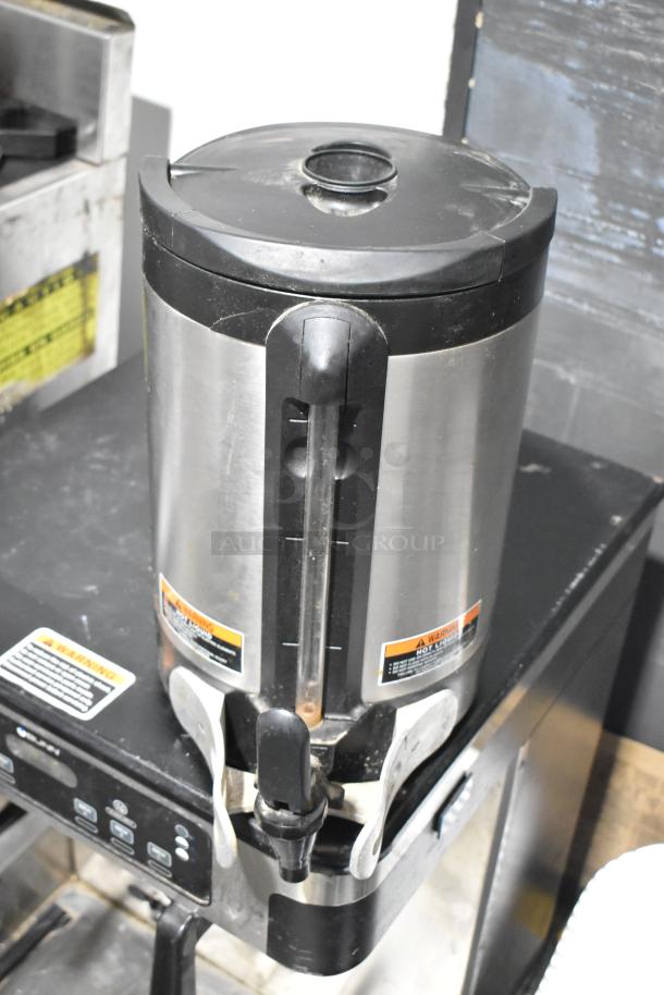 2018 Bunn ICB TWIN SH Stainless Steel Commercial Countertop Double Coffee Machine w/ Hot Water Dispenser, 2 Poly Brew Baskets and 2 Server Satellites. 120/240 Volts, 1 Phase. - Image 7 of 10