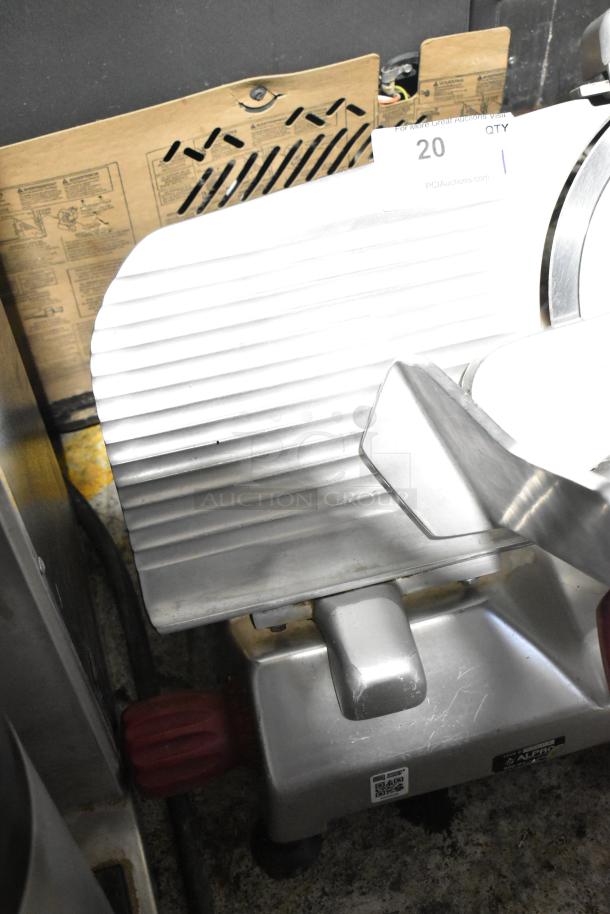 Berkel Stainless Steel Commercial Countertop Meat Slicer w/ Blade Sharpener. 115 Volts, 1 Phase. - Image 2 of 6