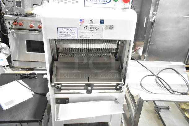 Oliver 797-32NC Metal Commercial Floor Style Bread Loaf Slicer w/ Pro Guard Artisan Bread Safety Chute. 115 Volts, 1 Phase. - Image 8 of 8
