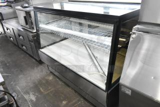 Federal Industries SGD5042 Metal Floor Style Dry Display Case Merchandiser. 120 Volts, 1 Phase.