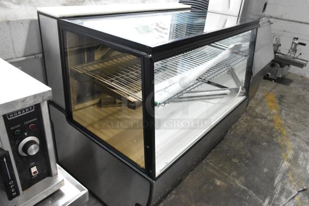 Federal Industries SGD5042 Metal Floor Style Dry Display Case Merchandiser. 120 Volts, 1 Phase. - Image 2 of 6