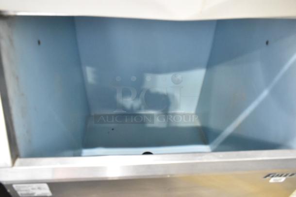 Manitowoc IY0504A-161 Stainless Steel Commercial Ice Head on Follett 425-30 Stainless Steel Commercial Ice Bin. 115 Volts, 1 Phase. - Image 3 of 6