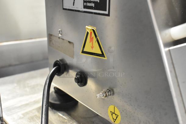 Vevor APD30 Stainless Steel Commercial Countertop Dough Sheeter. 110 Volts, 1 Phase. - Image 5 of 5