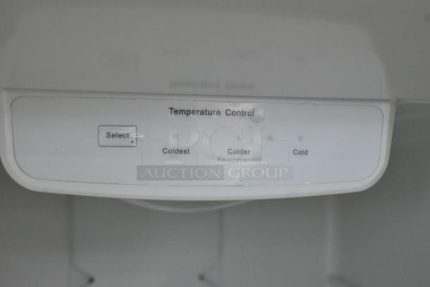 General Electric GE GBE10ESJASB Stainless Steel Cooler w/ Freezer. 115 Volts, 1 Phase. - Image 3 of 6