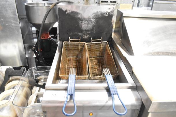 2022 Cookline CZ-40E Stainless Steel Commercial Floor Style Electric Powered Deep Fat Fryer w/ 2 Metal Fry Baskets. 240 Volts, 3 Phase. - Image 2 of 6