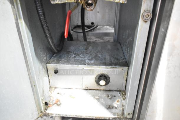 2022 Cookline CZ-40E Stainless Steel Commercial Floor Style Electric Powered Deep Fat Fryer w/ 2 Metal Fry Baskets. 240 Volts, 3 Phase. - Image 4 of 6