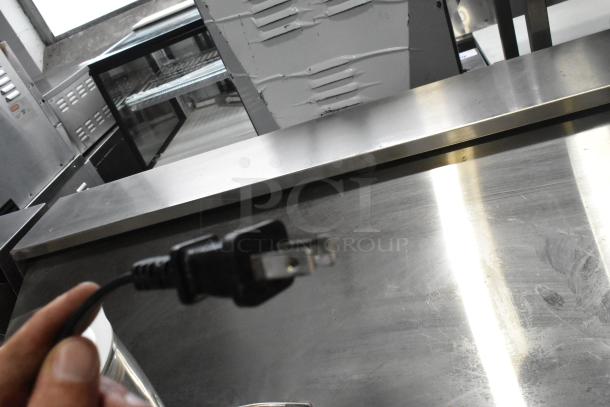 Haden HB03001-US Countertop Blender w/ Pitcher. 120 Volts, 1 Phase. - Image 4 of 4